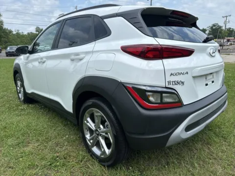 More photos of 2023 Hyundai Kona SEL at Hixson Chevrolet of DeRidder, LA