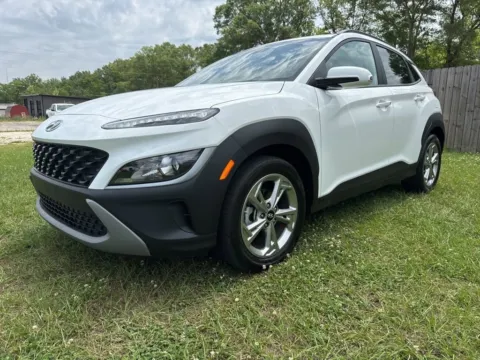 White 2023 Hyundai Kona SEL for sale in DeRidder, LA