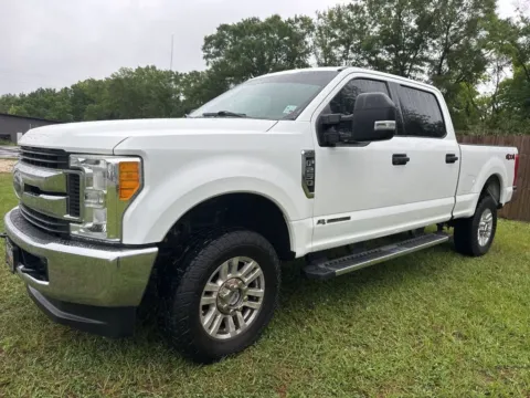White 2017 Ford Super Duty F-250 SRW XLT for sale in DeRidder, LA