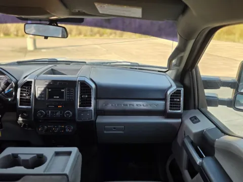 White 2017 Ford Super Duty F-250 SRW XLT for sale in DeRidder, LA
