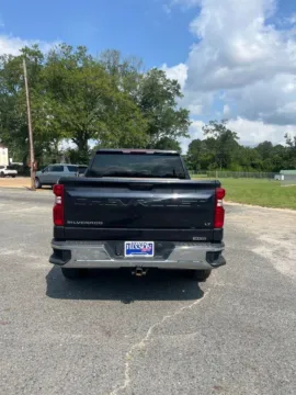 More photos of 2022 Chevrolet Silverado 1500 LT at Hixson Chevrolet of DeRidder, LA