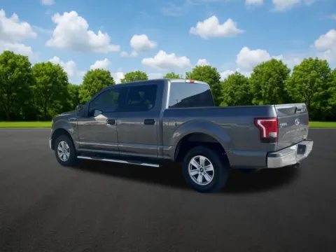 More photos of 2015 Ford F-150 XLT at Hixson Chevrolet of DeRidder, LA