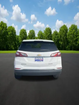 More photos of 2020 Chevrolet Equinox LS at Hixson Chevrolet of DeRidder, LA