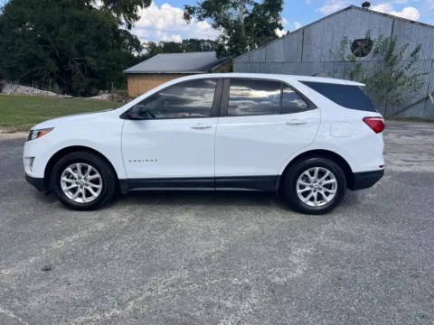 More photos of 2020 Chevrolet Equinox LS at Hixson Chevrolet of DeRidder, LA
