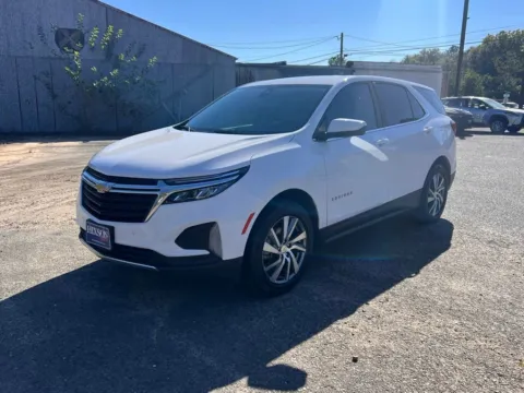 Another view of 2022 Chevrolet Equinox LT for sale in DeRidder, LA at Hixson Chevrolet of DeRidder