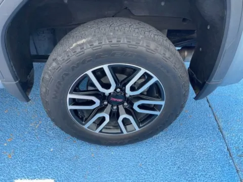 More photos of 2023 GMC Sierra 1500 AT4 at Hixson Autoplex of Alexandria Ford, LA