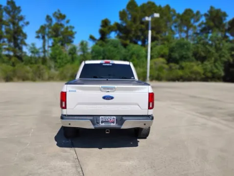 More photos of 2018 Ford F-150 LARIAT at Hixson Ford Leesville, LA