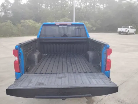 More photos of 2023 Chevrolet Silverado 1500 Custom at Hixson Ford Leesville, LA