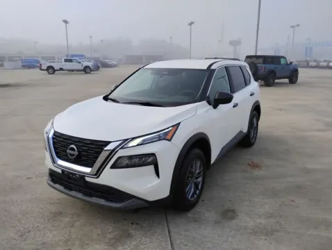 White 2023 Nissan Rogue S for sale in Leesville, LA