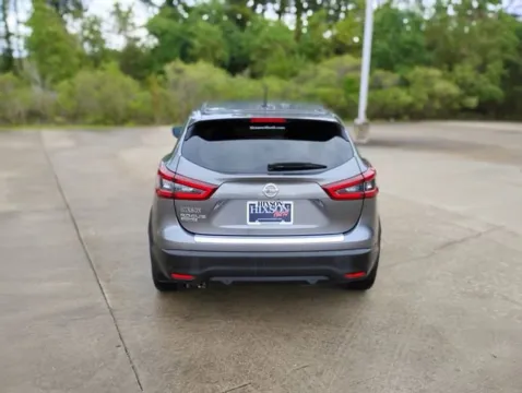 More photos of 2020 Nissan Rogue Sport S at Hixson Ford Leesville, LA