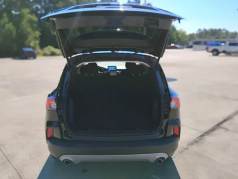 More photos of 2022 Ford Escape SE at Hixson Ford Leesville, LA