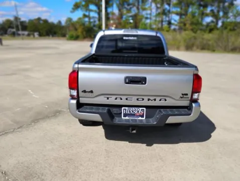 More photos of 2023 Toyota Tacoma TRD Off Road at Hixson Ford Leesville, LA