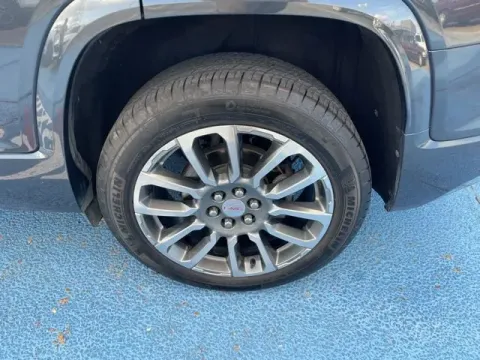 More photos of 2021 GMC Acadia Denali at Hixson Autoplex of Alexandria Ford, LA