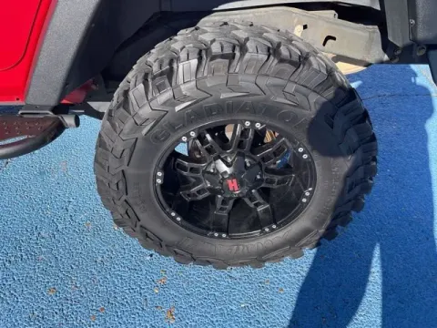 More photos of 2017 Jeep Wrangler Unlimited Sport at Hixson Autoplex of Alexandria Ford, LA