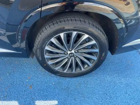 More photos of 2023 Hyundai Palisade Calligraphy at Hixson Autoplex of Alexandria Ford, LA
