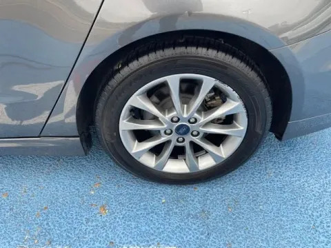 More photos of 2017 Ford Fusion SE at Hixson Autoplex of Alexandria Ford, LA