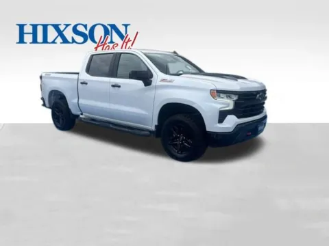 White 2022 Chevrolet Silverado 1500 LT Trail Boss for sale in Alexandria, LA