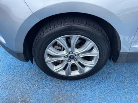 Another view of 2022 Ford Edge Titanium for sale in Alexandria, LA at Hixson Autoplex of Alexandria Ford