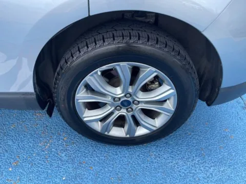 More photos of 2022 Ford Edge Titanium at Hixson Autoplex of Alexandria Ford, LA