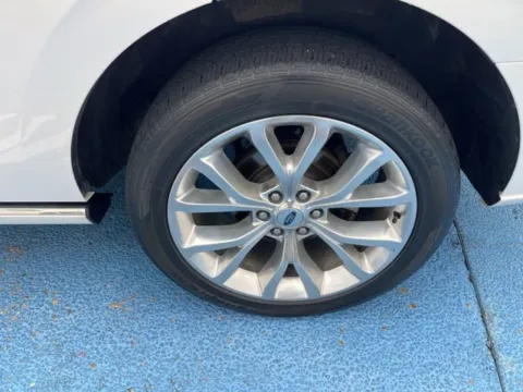 More photos of 2019 Ford Expedition Platinum at Hixson Autoplex of Alexandria Ford, LA