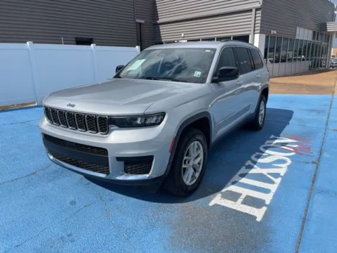 Silver 2023 Jeep Grand Cherokee L Laredo for sale in Alexandria, LA