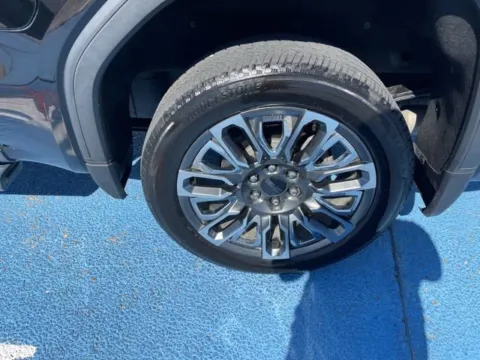 More photos of 2023 GMC Sierra 1500 Denali Ultimate at Hixson Autoplex of Alexandria Ford, LA