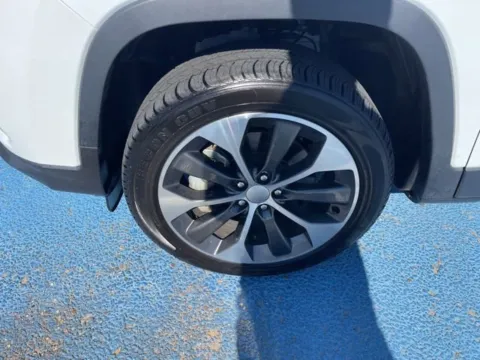 Another view of 2022 Jeep Cherokee Limited for sale in Alexandria, LA at Hixson Autoplex of Alexandria Ford