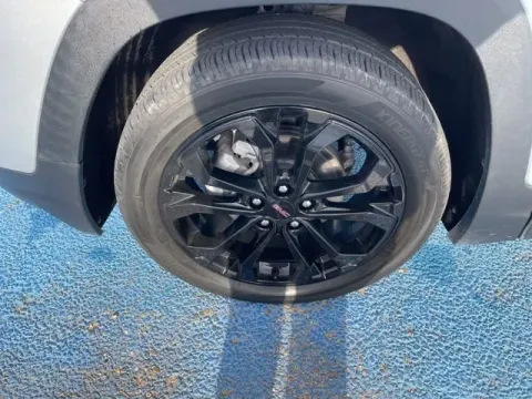 Another view of 2022 GMC Terrain SLT for sale in Alexandria, LA at Hixson Autoplex of Alexandria Ford