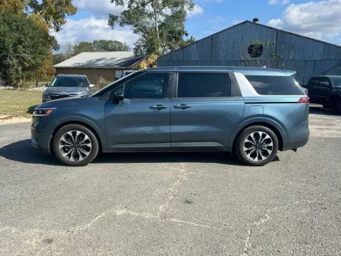 Another view of 2024 Kia Carnival EX for sale in DeRidder, LA at Hixson Chevrolet of DeRidder