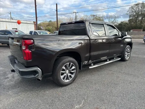 More photos of 2019 Chevrolet Silverado 1500 LT at Hixson Chevrolet of DeRidder, LA
