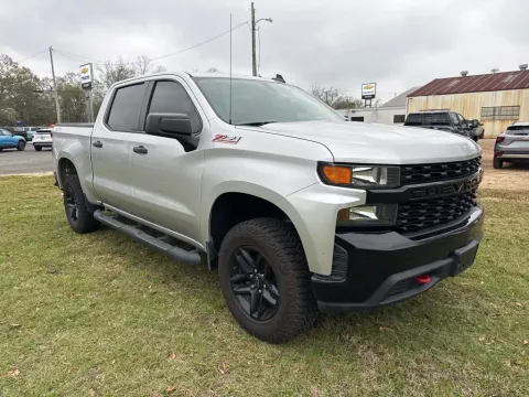 Another view of 2019 Chevrolet Silverado 1500 Custom Trail Boss for sale in DeRidder, LA at Hixson Chevrolet of DeRidder