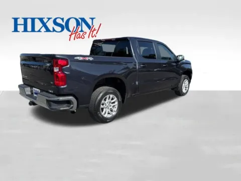 More photos of 2022 Chevrolet Silverado 1500 LT at Hixson Chevrolet of DeRidder, LA