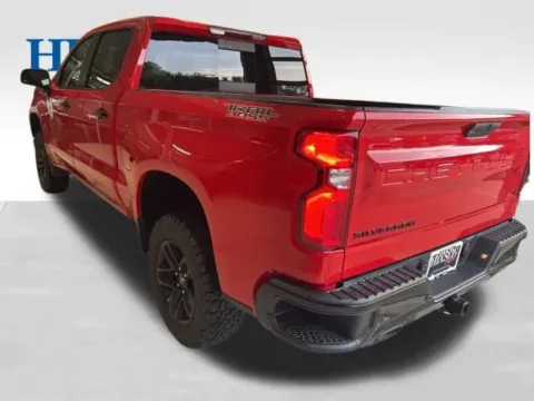 More photos of 2019 Chevrolet Silverado 1500 LT Trail Boss at Hixson Chevrolet of DeRidder, LA