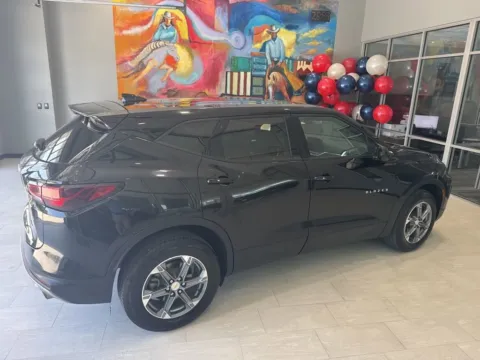 More photos of 2023 Chevrolet Blazer LT at Hixson Chevrolet of DeRidder, LA