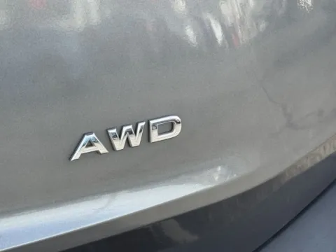 More photos of 2021 NISSAN ROGUE S at Hilltop Car Sales, TN