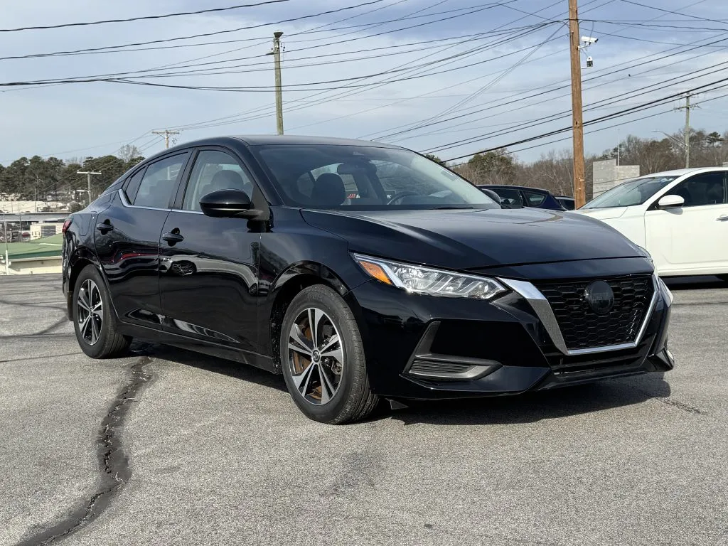 2021 Nissan Sentra SV's photo