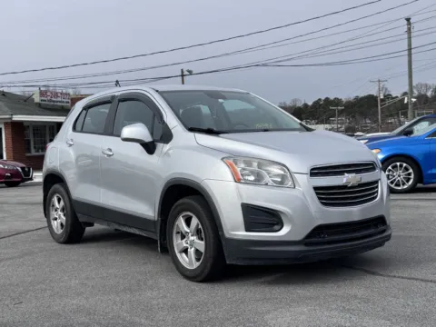 Silver 2016 CHEVROLET TRAX LS for sale in Knoxville, TN