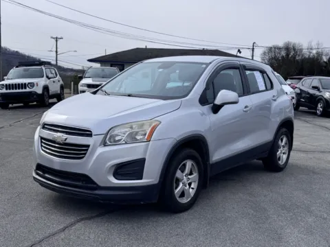 Another view of 2016 CHEVROLET TRAX LS for sale in Knoxville, TN at Hilltop Car Sales