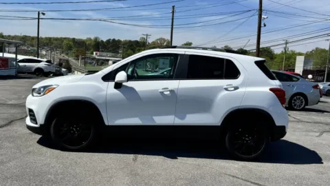More photos of 2021 CHEVROLET TRAX 1LT at Hilltop Car Sales, TN