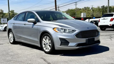 Silver 2020 FORD FUSION SE for sale in Knoxville, TN