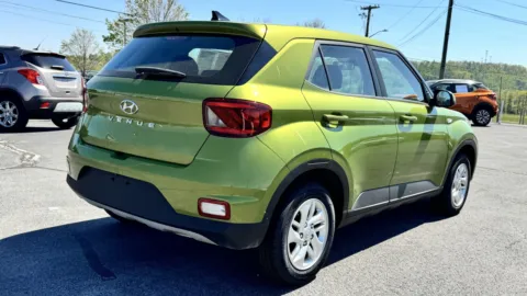 Another view of 2022 HYUNDAI VENUE SE for sale in Knoxville, TN at Hilltop Car Sales