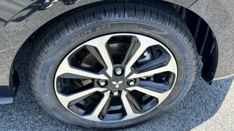 More photos of 2024 MITSUBISHI MIRAGE SE at Hilltop Car Sales, TN