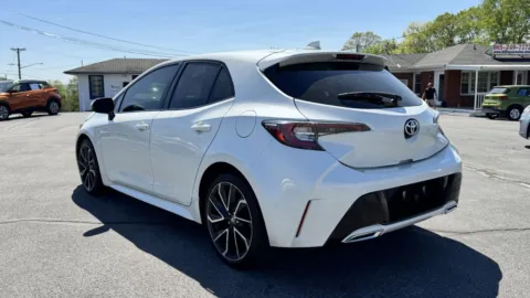 More photos of 2019 TOYOTA COROLLA SE at Hilltop Car Sales, TN