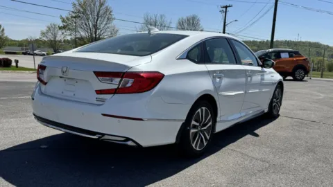 More photos of 2019 HONDA ACCORD TOURING HYBRID at Hilltop Car Sales, TN