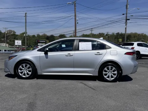 More photos of 2024 TOYOTA COROLLA LE at Hilltop Car Sales, TN