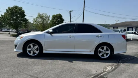 More photos of 2013 TOYOTA CAMRY SE at Hilltop Car Sales, TN