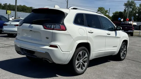Another view of 2019 JEEP CHEROKEE OVERLAND for sale in Knoxville, TN at Hilltop Car Sales