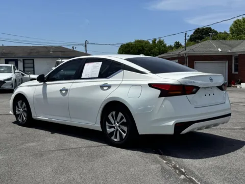More photos of 2020 NISSAN ALTIMA S at Hilltop Car Sales, TN
