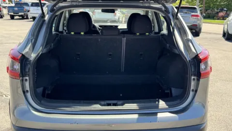 More photos of 2022 NISSAN ROGUE SPORT S at Hilltop Car Sales, TN