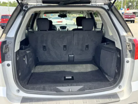 More photos of 2014 GMC TERRAIN SLE at Hilltop Car Sales, TN